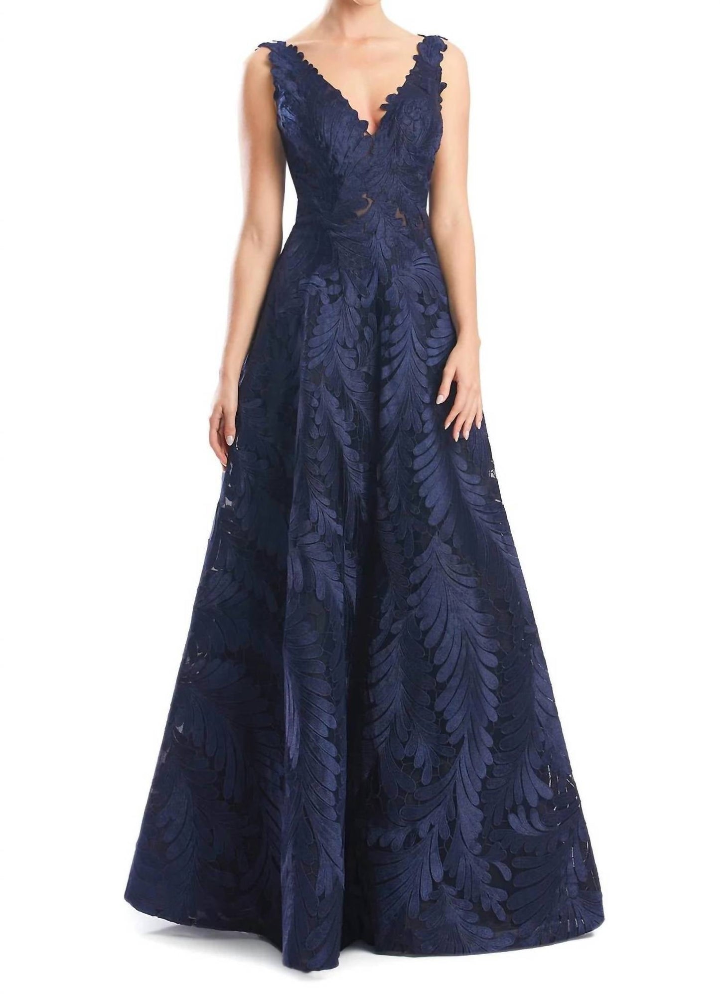 Daymor - Leaf Embroidered Evening Dress