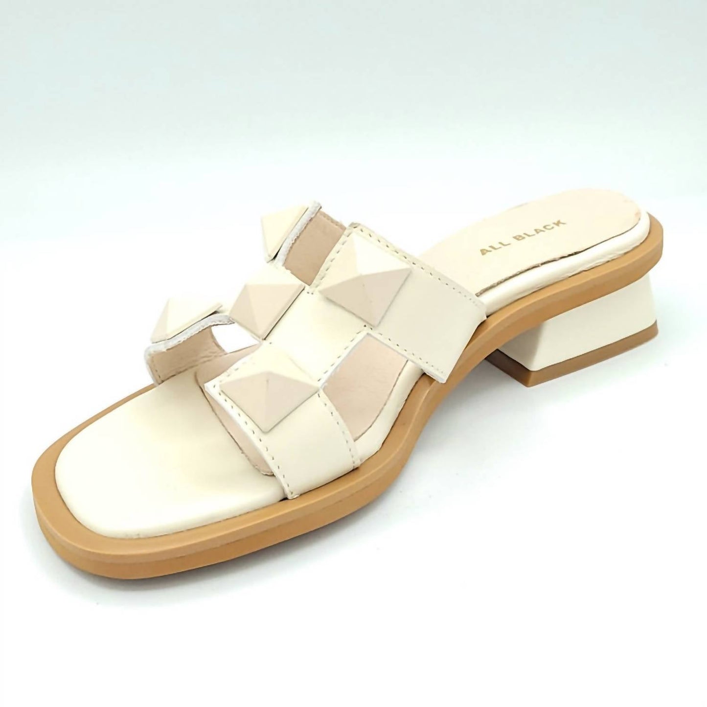 All Black - Pyramid Stud Mule
