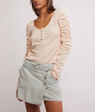 Pessoas Livres - Hope Henley Top