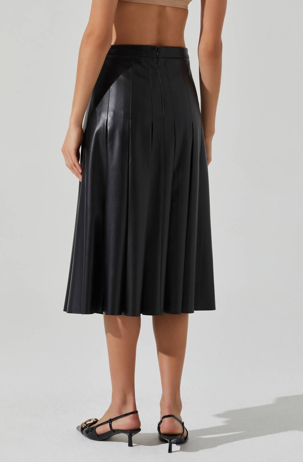 Astr - Vena Pleated Faux Leather Skirt