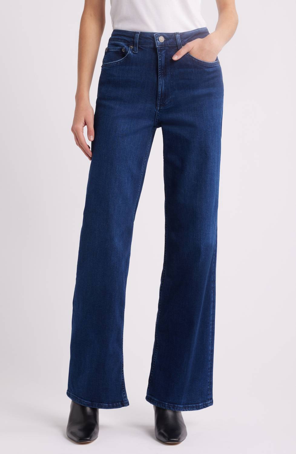 Rails - Getty Jean