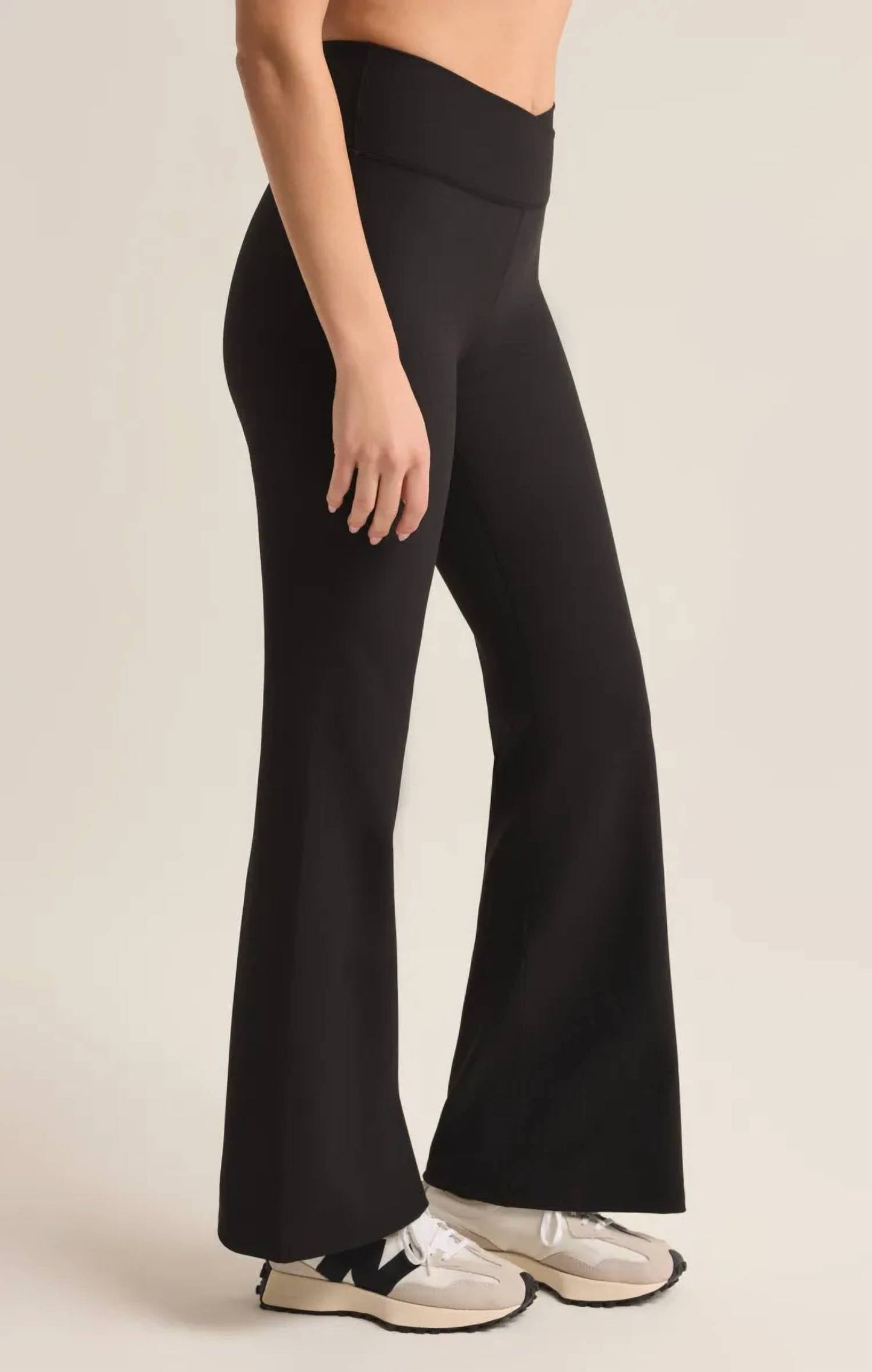 Z Supply - Hit The Studio Flare Legging