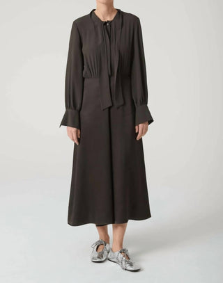 Beatrice .B - Flared With Scarf Midi Dress
