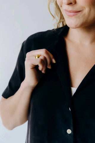 Margo Paige - Camisa de acampamento abotoada