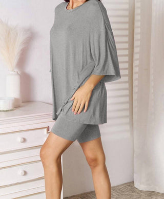 Trendsi - Conjunto de camiseta e shorts Bamboo Bliss