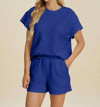 Double Take - Conjunto de camiseta e shorts com textura elegante