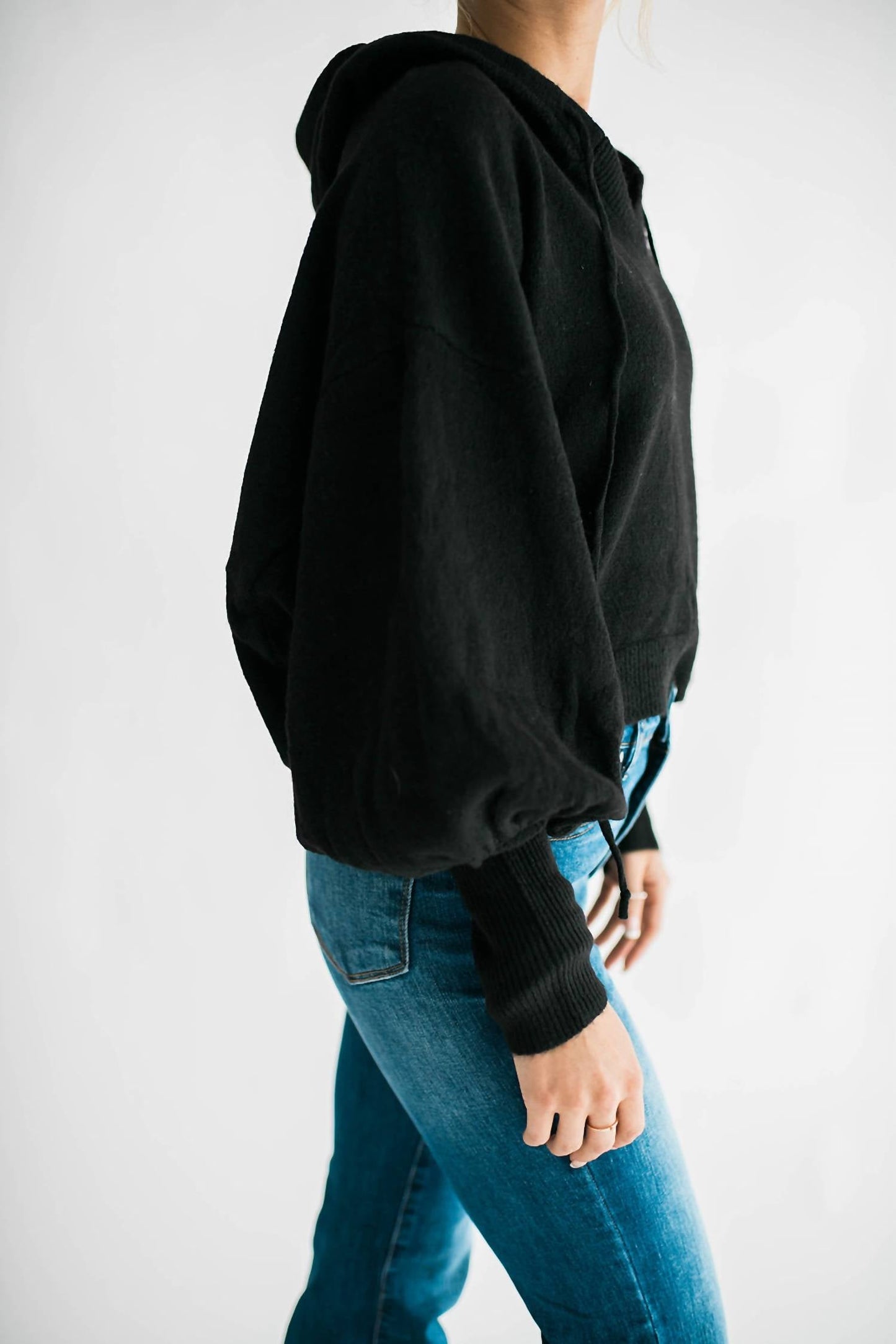 Falcon Park - Sara Hoodie