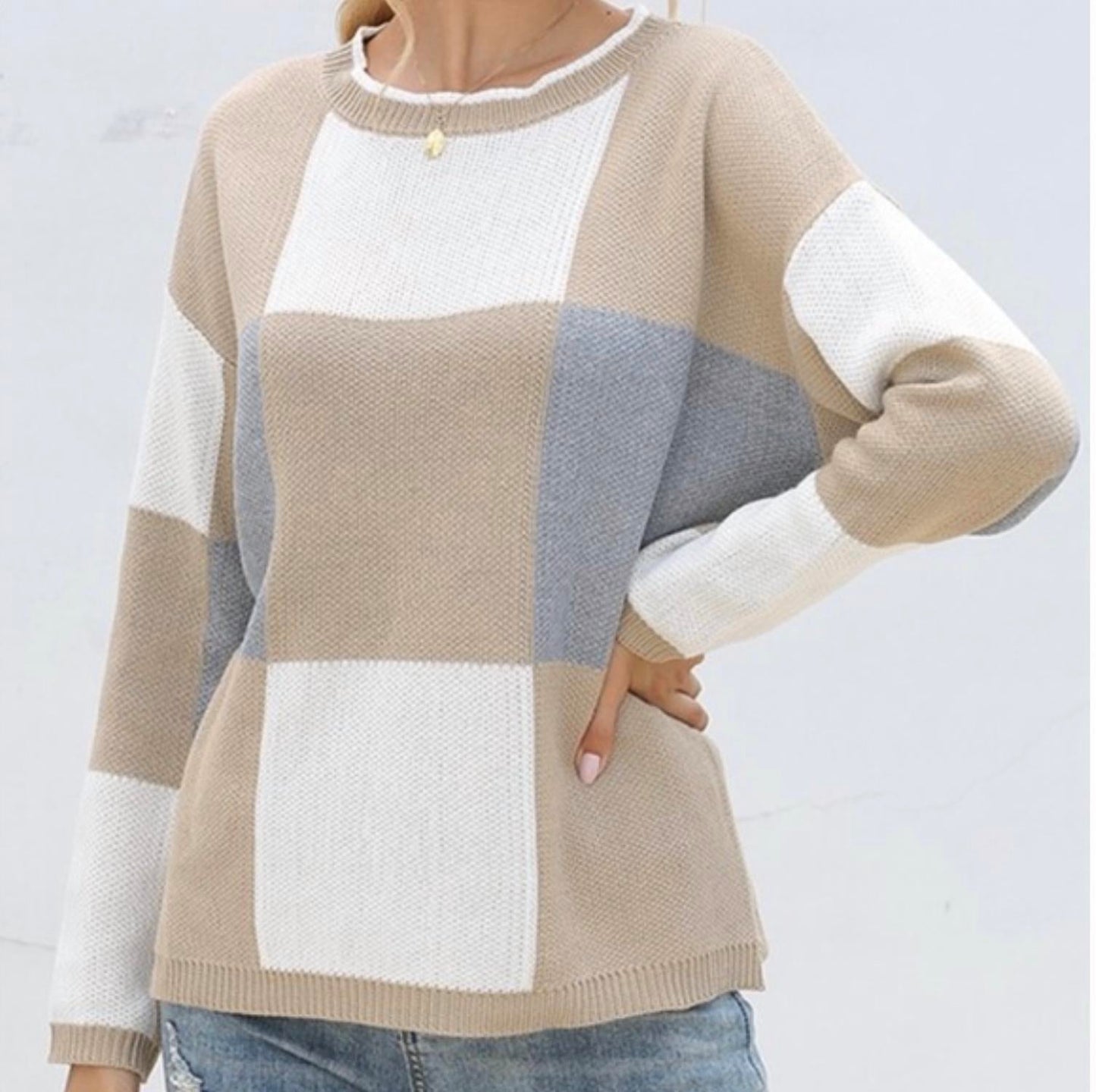Esley Collection - Squares printing knit sweater top