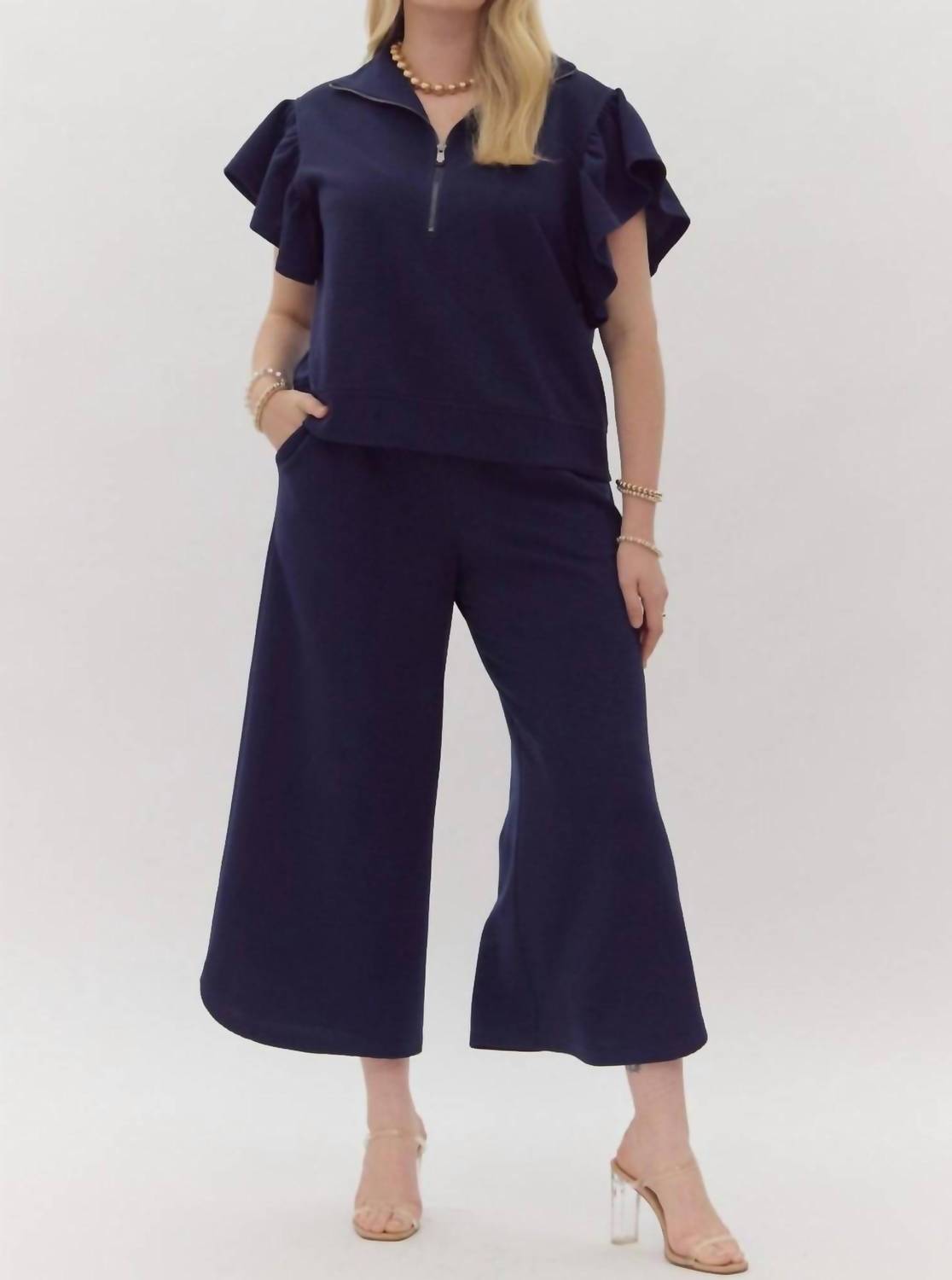 Entro - Looking Ahead Top