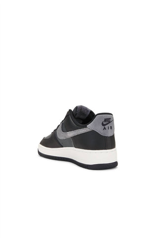 Nike - Air Force 1 '07 LV8 Masculino