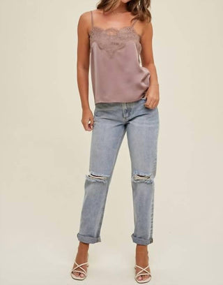 Lista de desejos - Camisola de renda de cetim