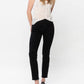 Judy Blue - Mid Rise Slim Fit Jean