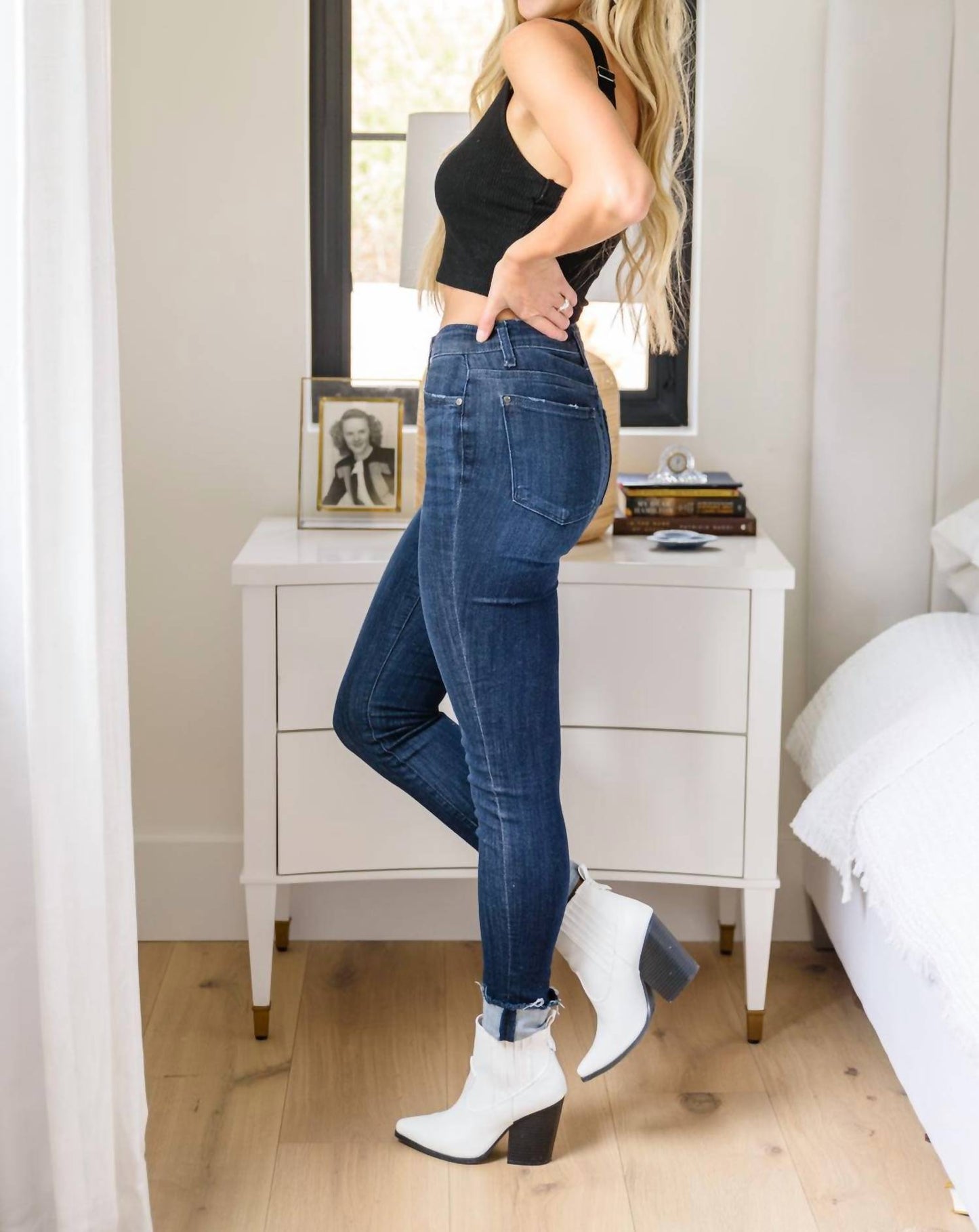 Judy Blue - Mid-Rise Cuffed Skinny Jeans