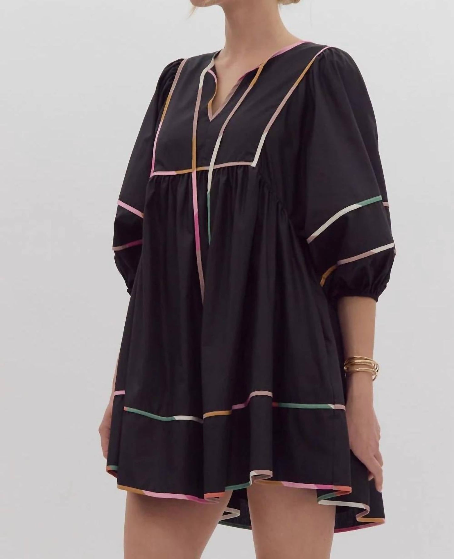 Entro - Solid Split V-neck Mini Dress