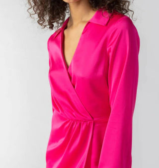 Sanctuary - Vestido envelope de cetim com detalhe de punho