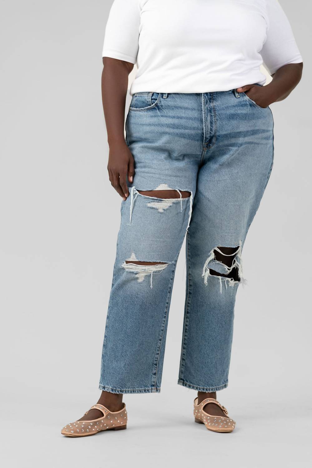 Good American - Good Boy Straight Leg Ripped Jeans - Plus