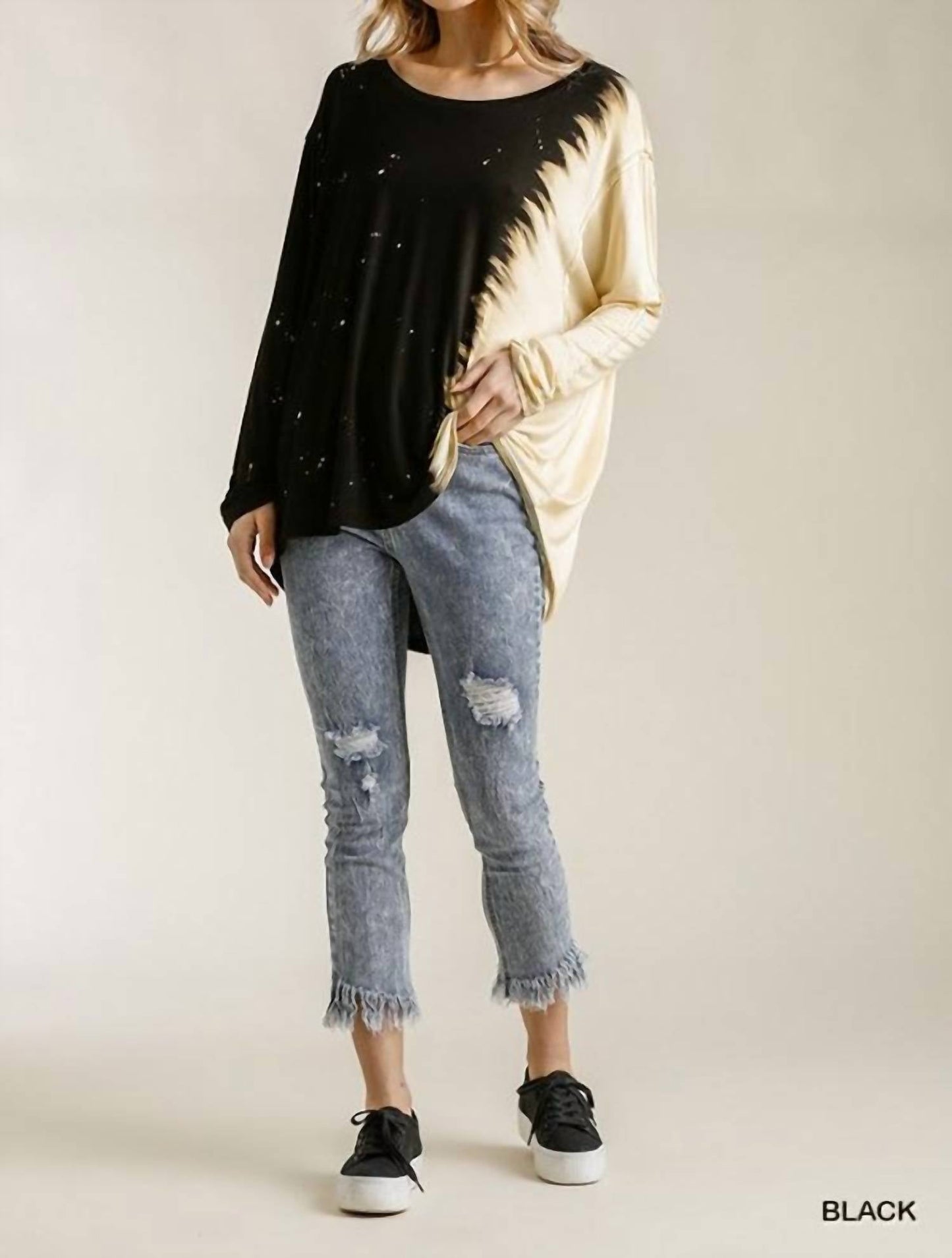 Umgee - Contrast Color Raw Edge Top