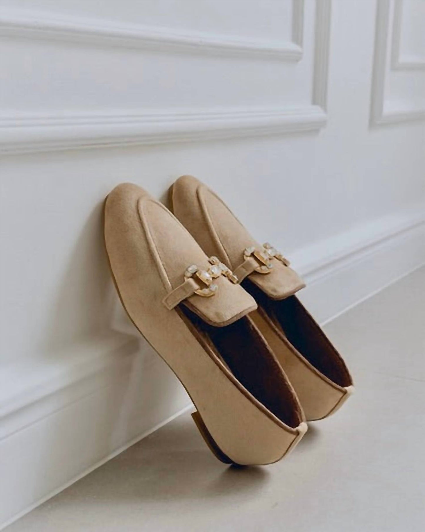 Emilia Merz - Women's Luxury Velvet Loafers