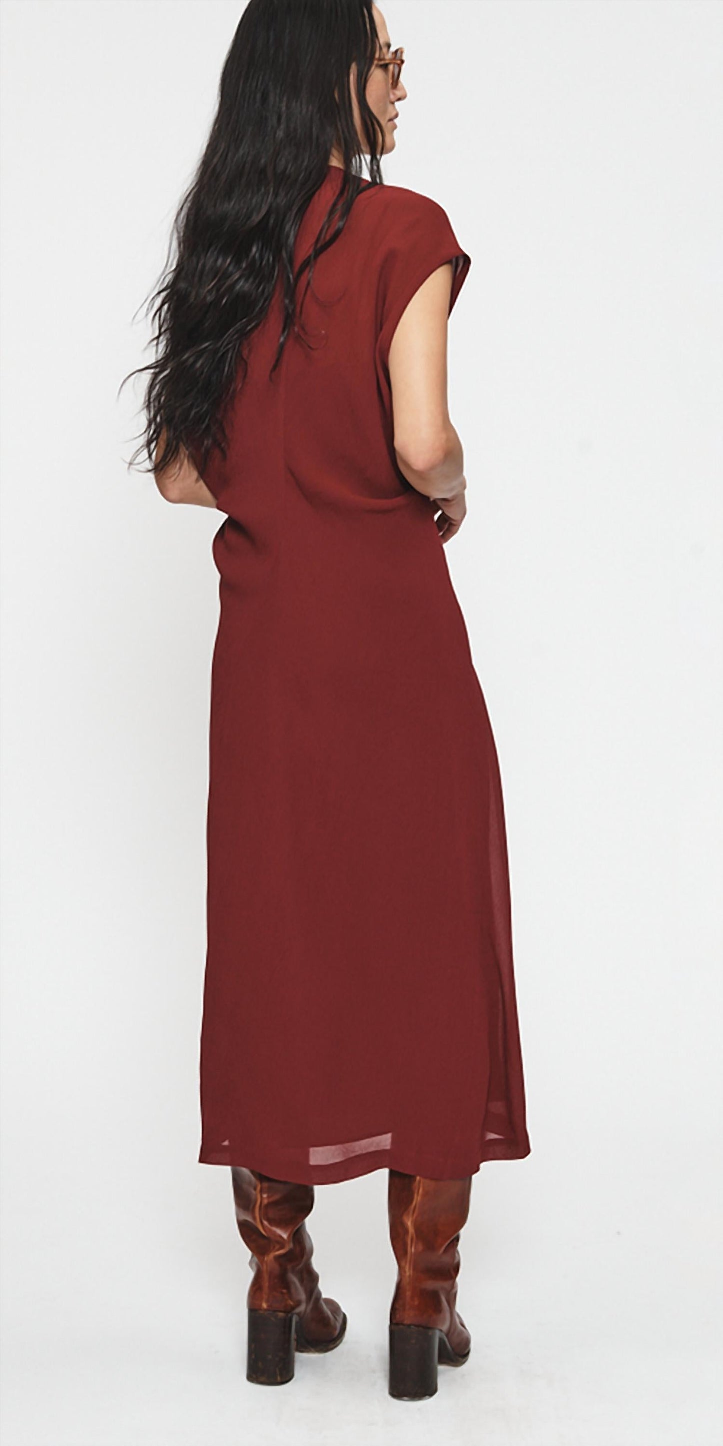 6397 - S-curve Dress