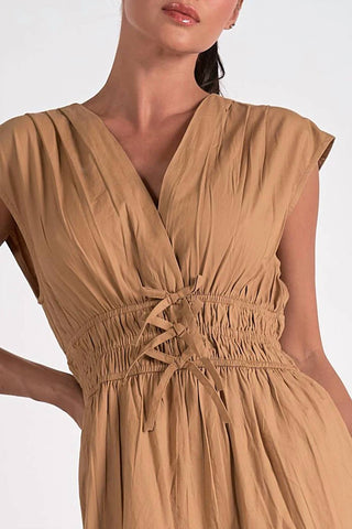 Elan - vestido midi com manga curta