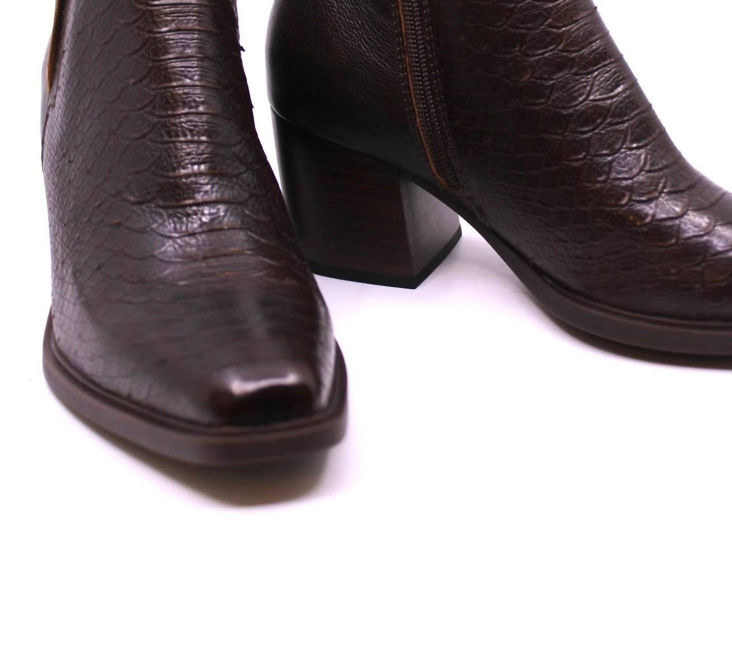 Born - Women's Aiken Ankle Boots