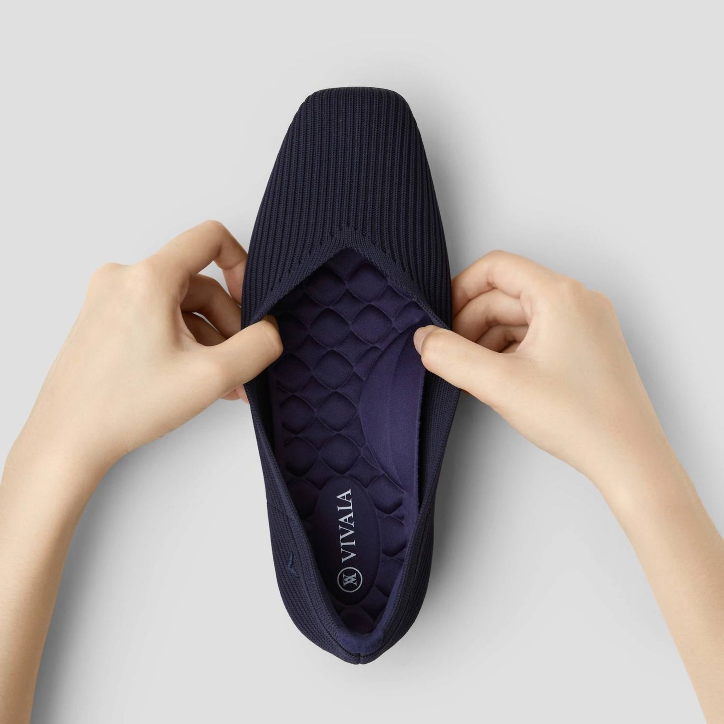 Vivaia - Women's Margot Walker Flats