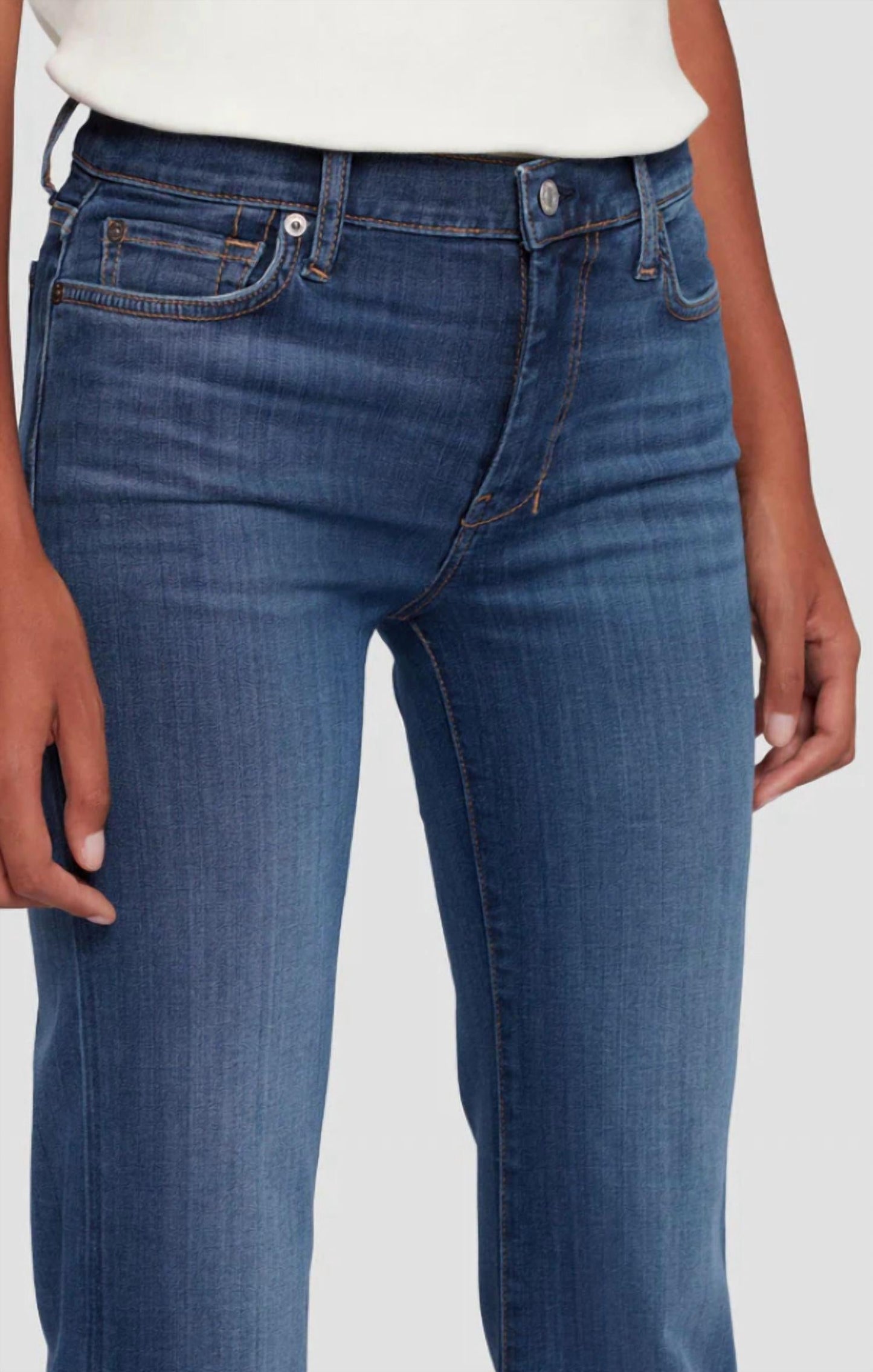 7 For All Mankind - Tailorless Slim Illusion Flared Leg Denim Jean