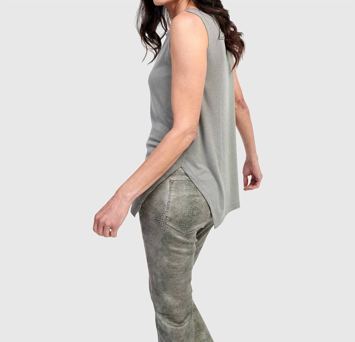 Alembika - Essential Cutaway Tank Top