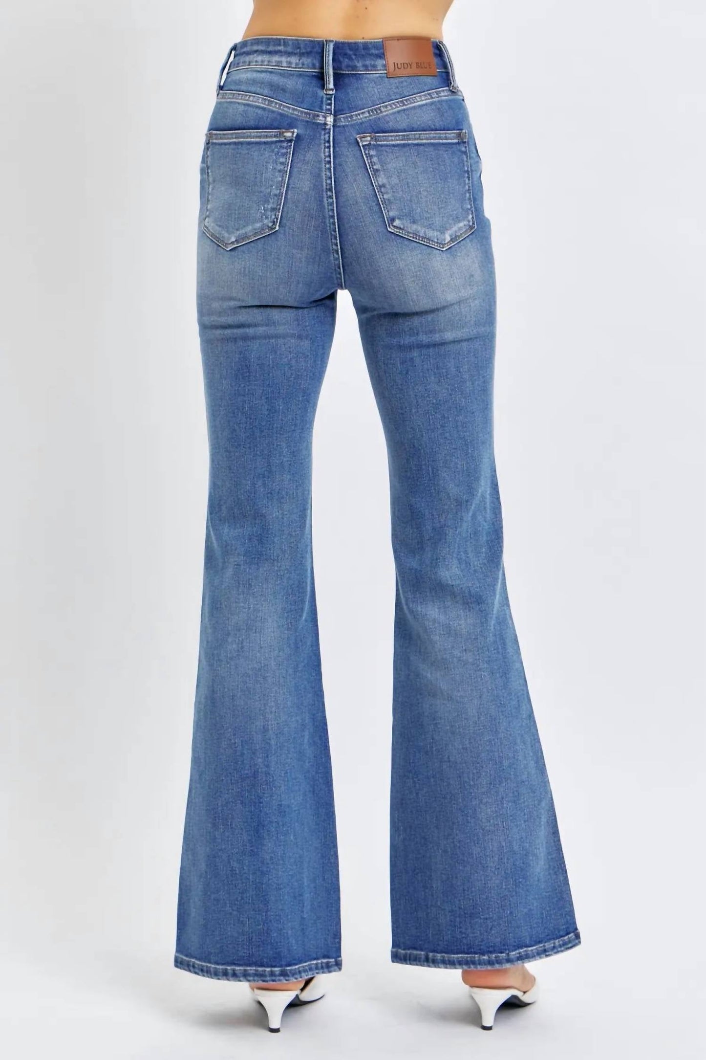Judy Blue - Tummy Control Contrast Wash Flare Jeans