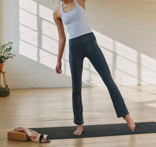 Free People - Vá para calças lisas de perna reta