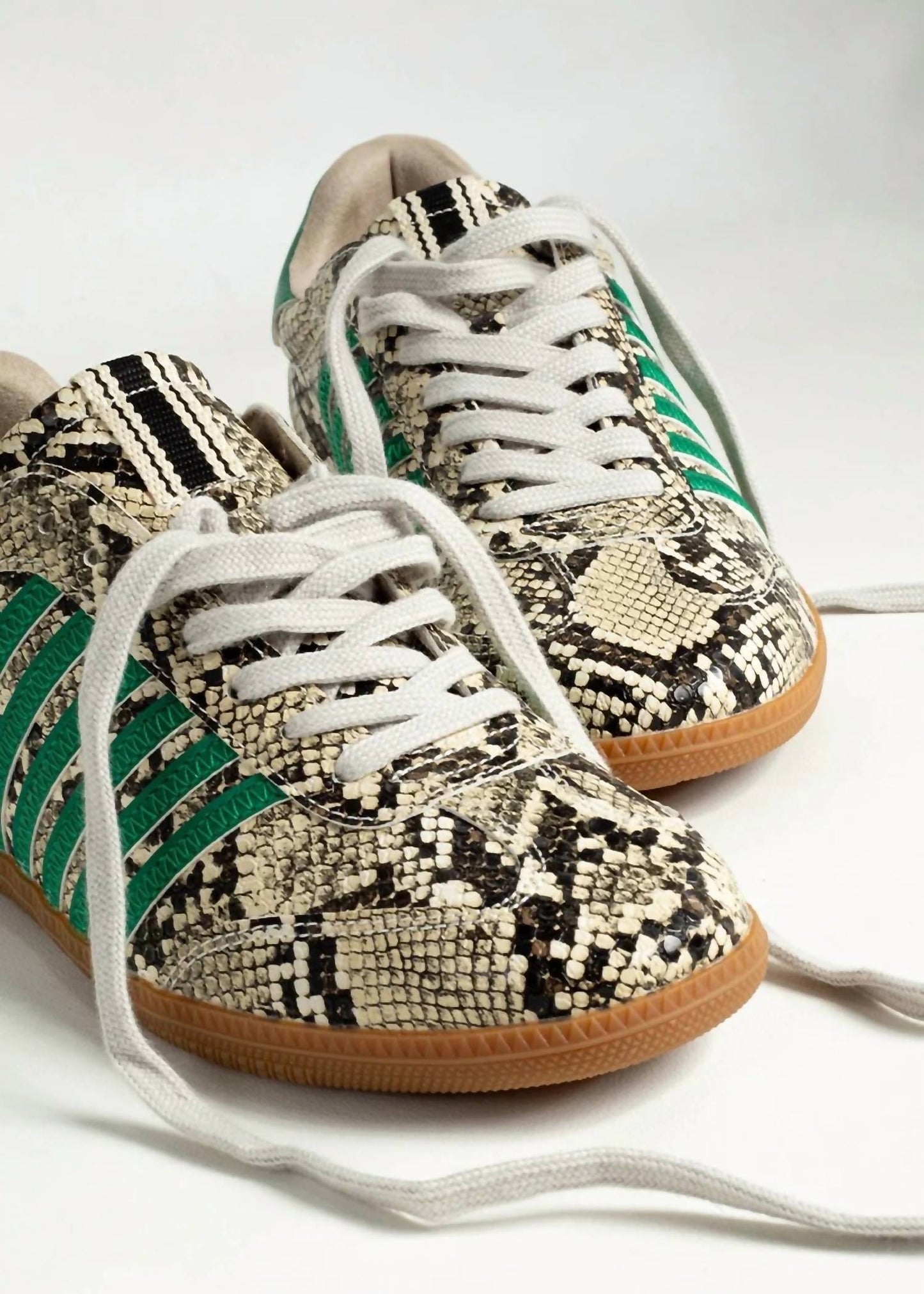 Shu Shop - Women's Stevie Sneakers