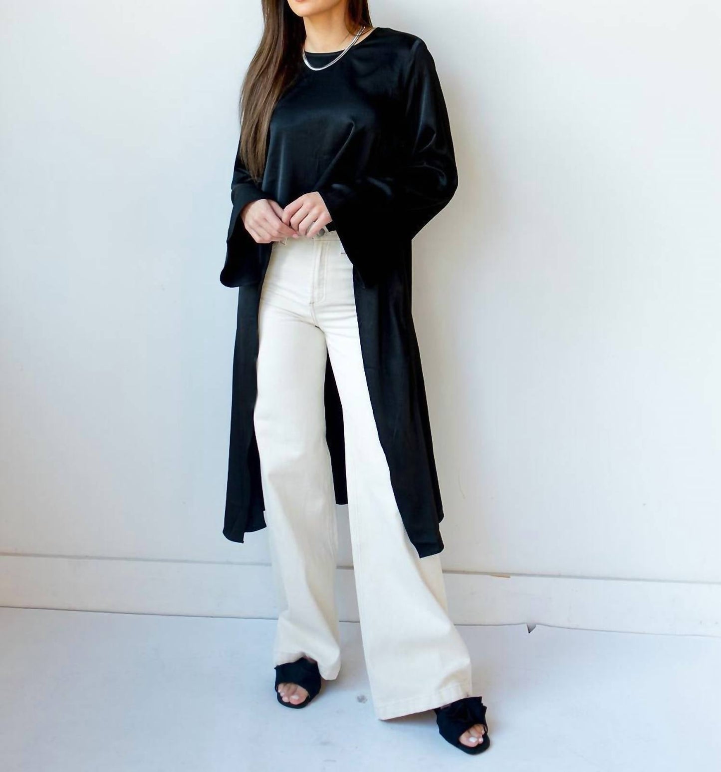 Astr - Safiya Long Sleeve Top