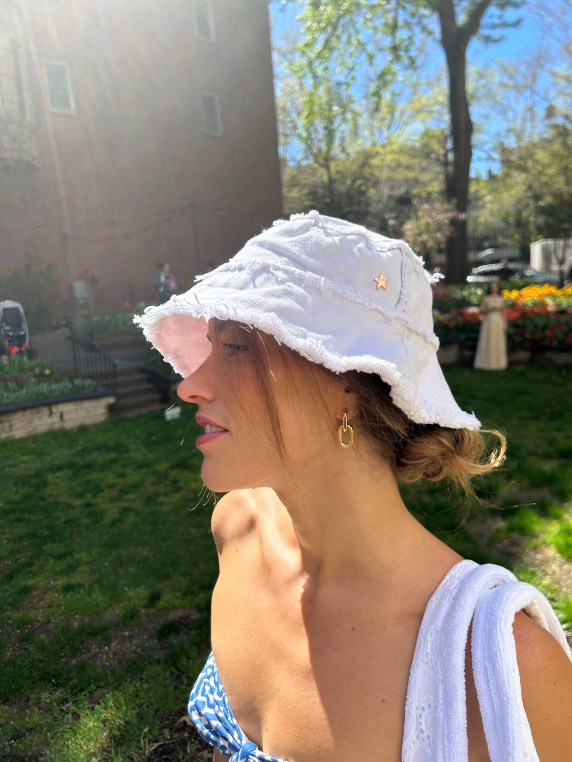 Jocelyn - Women's Bondi Bucket Hat
