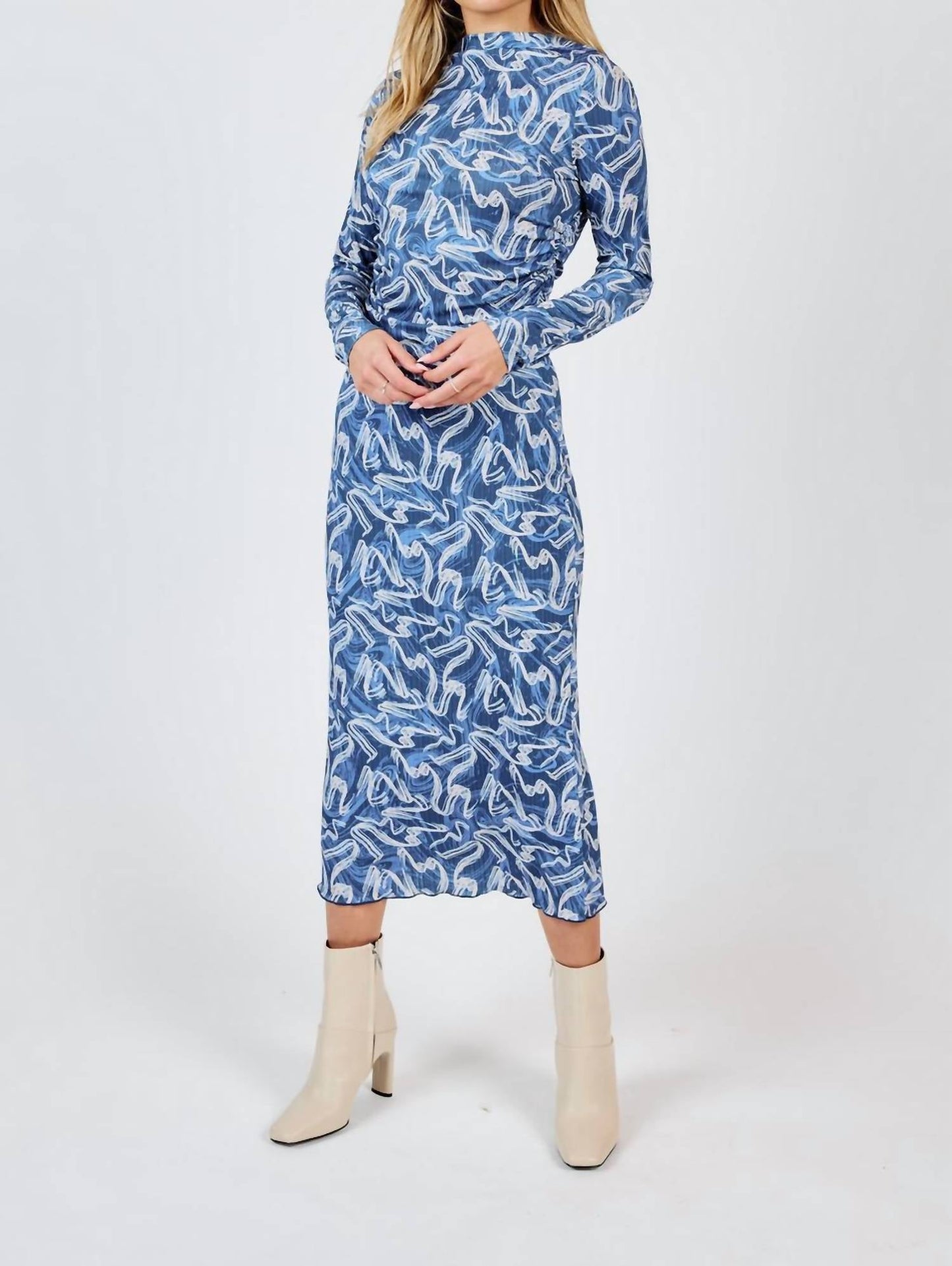Sadie & Sage - Big Dreams Mesh Skirt