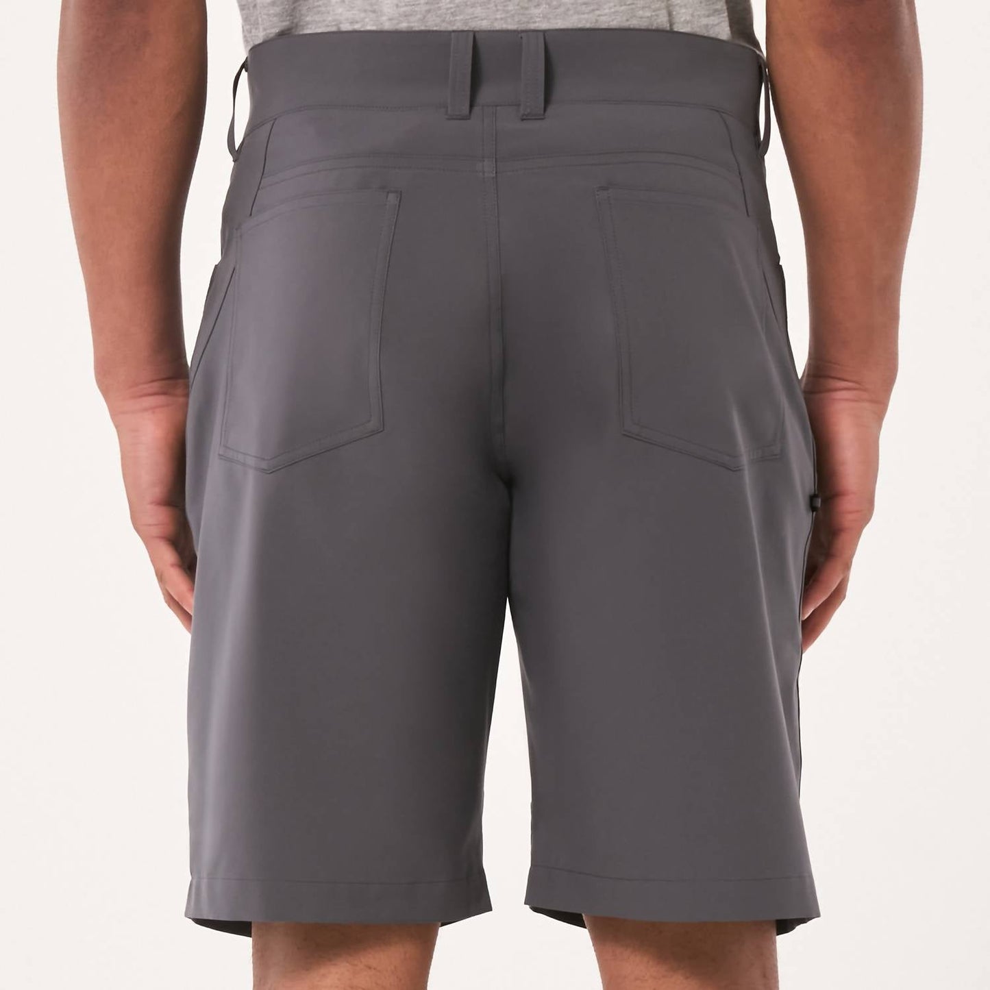 Oakley - Baseline Hybrid 21 2.0 Short