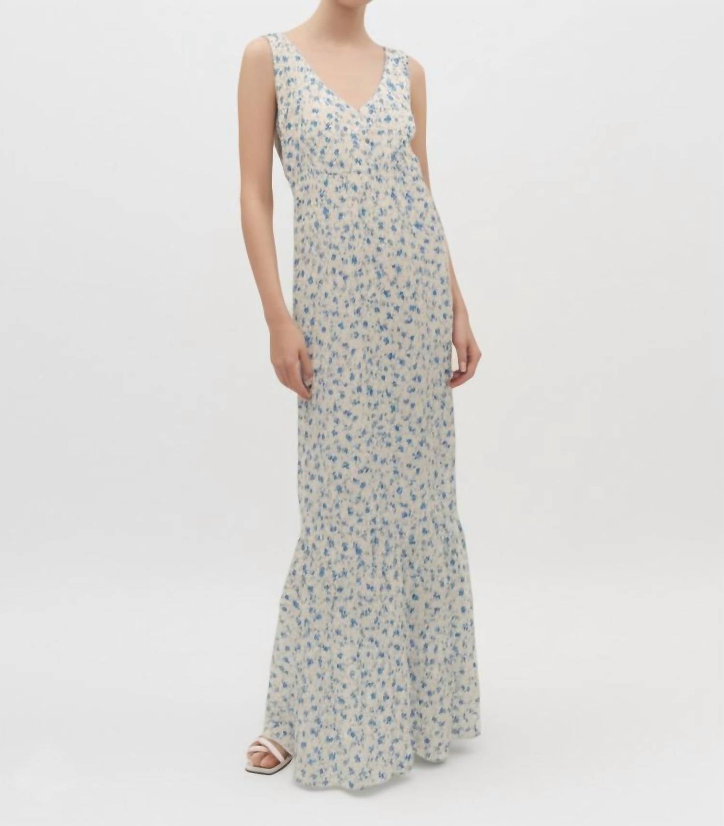 Something Navy - FLORAL TIERED MAXI DRESS