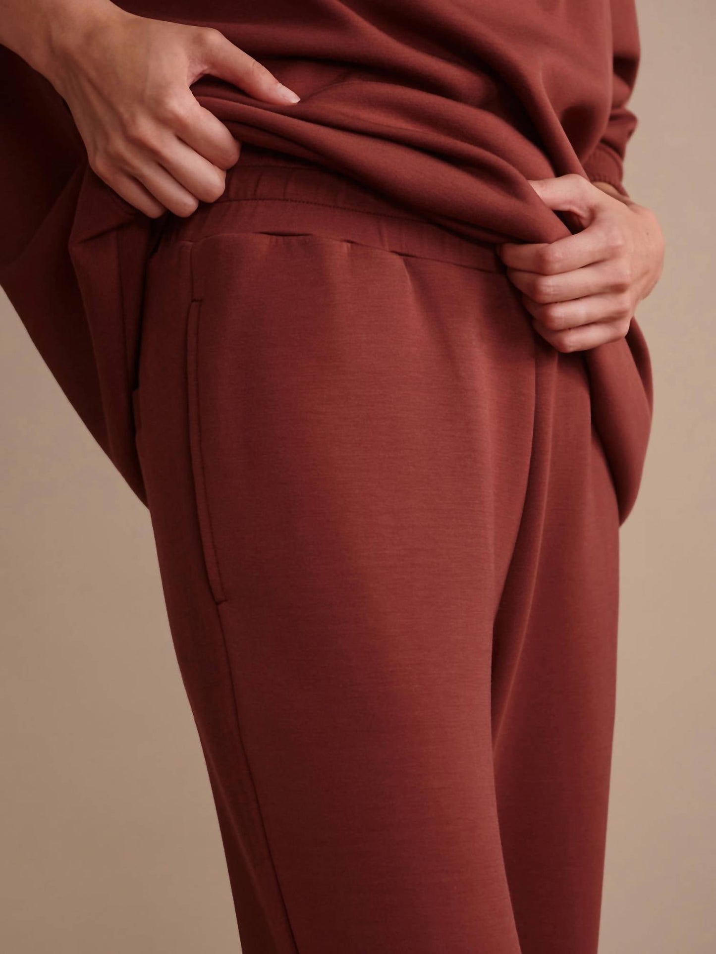 Varley - The Slim Cuff Pants