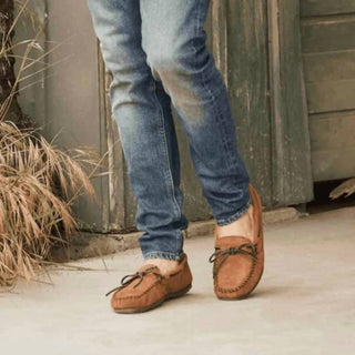 Minnetonka - Men's Classic Moccasin Slip-on Shoes
