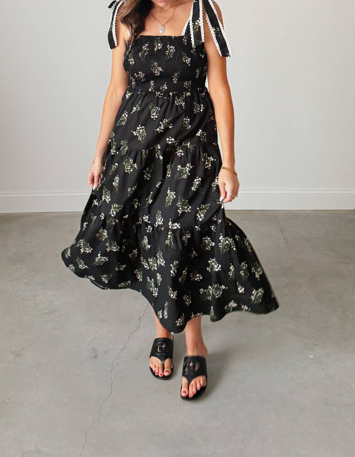 Entro - Floral Tiered Midi Dress