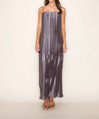 B.Right - Plisse Sleeveless Midi Dress