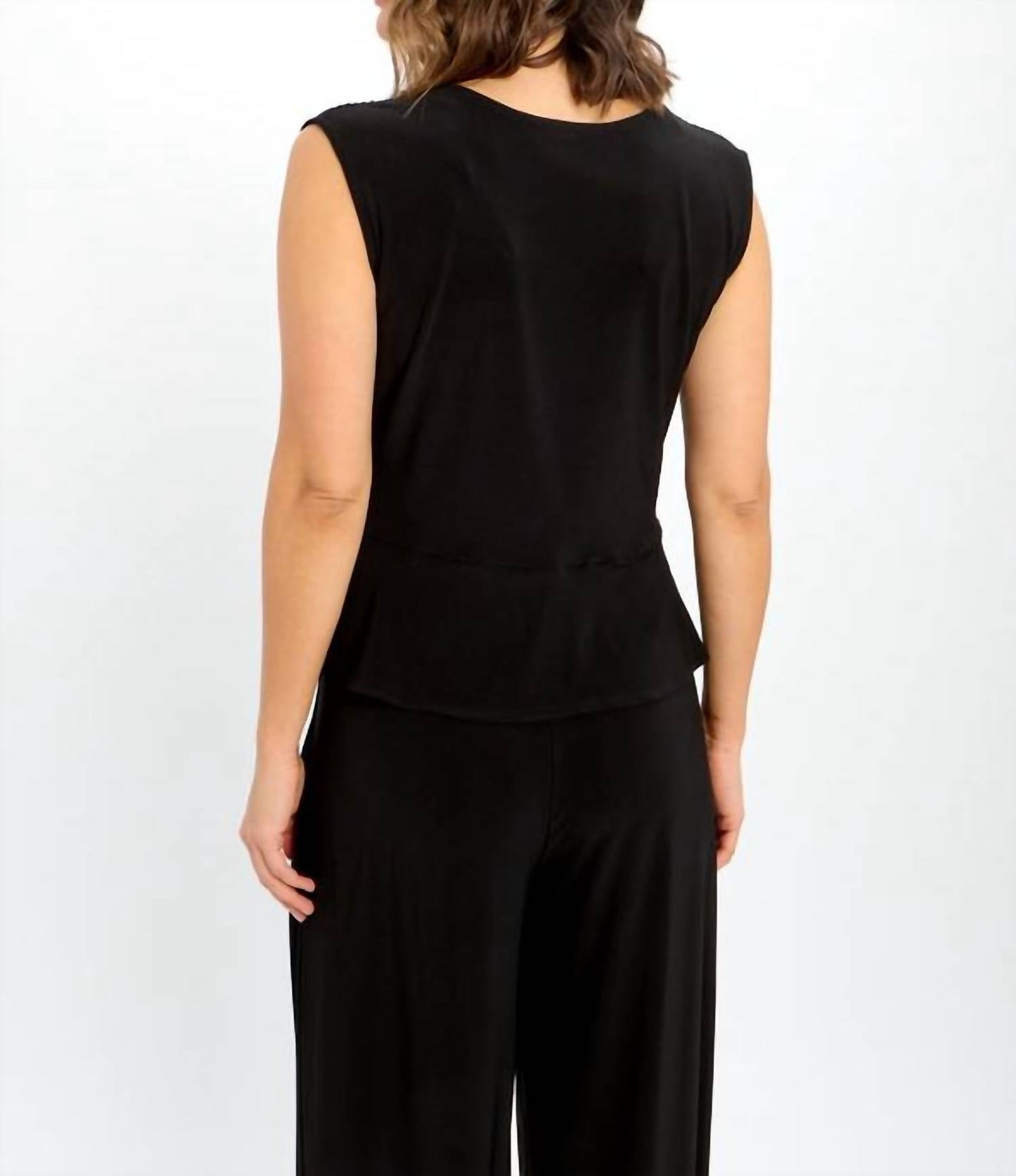 Frank Lyman - V-neck Peplum Top