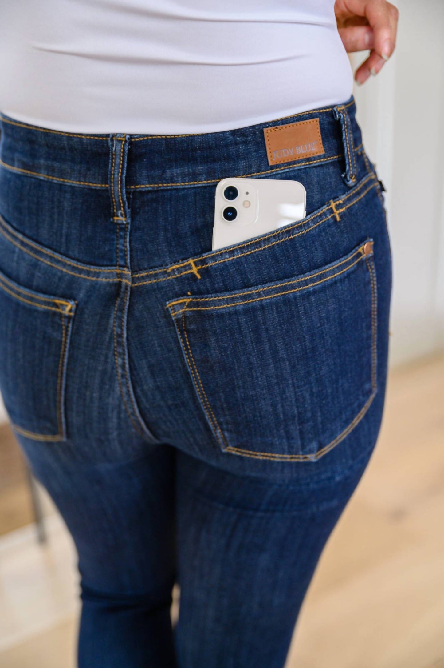 Judy Blue - Back Yoke Skinny Jeans with Phone Pocket