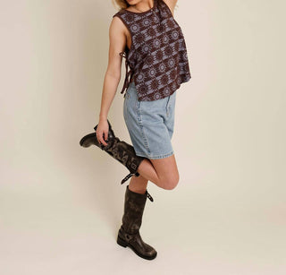 Free People - Top com amarração lateral Faded Gardens