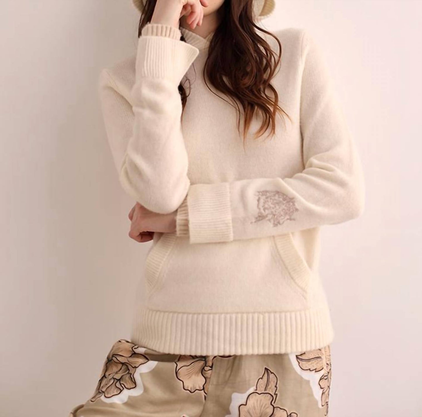 Las Sureñas - Cheetah Embroidered Hoodie