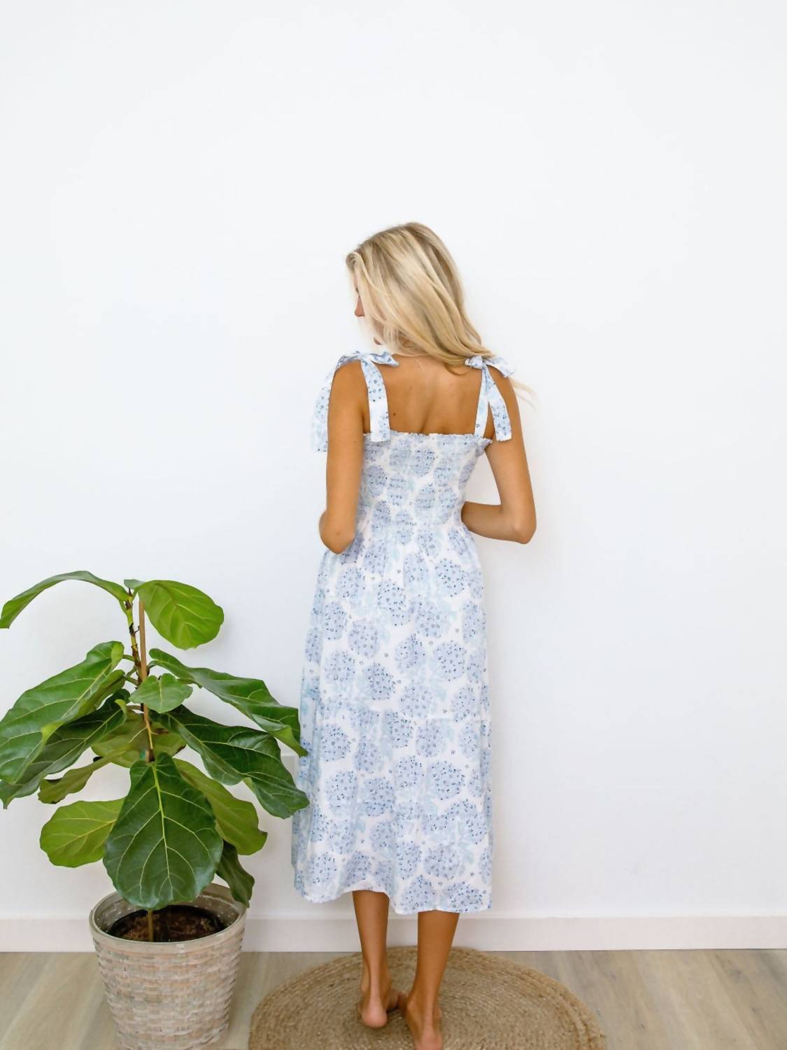 Erica Wilson - Endless Summer Dorothy Midi Dress