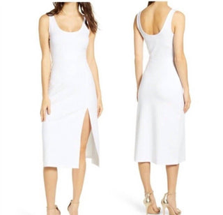 Leith - Vestido midi de malha com decote redondo e fenda lateral