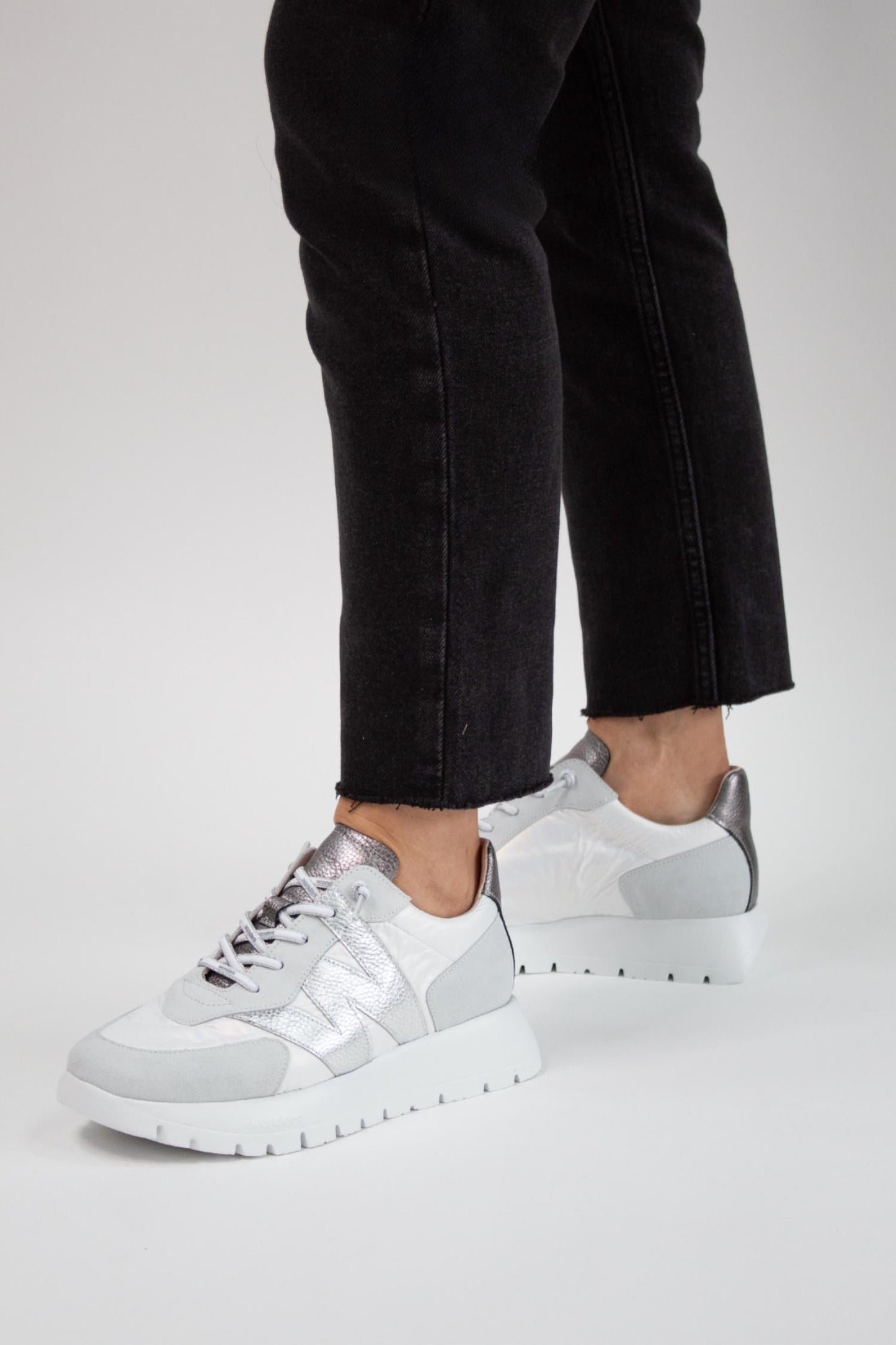 Wonders - Women Slip On Trainer Sneakers