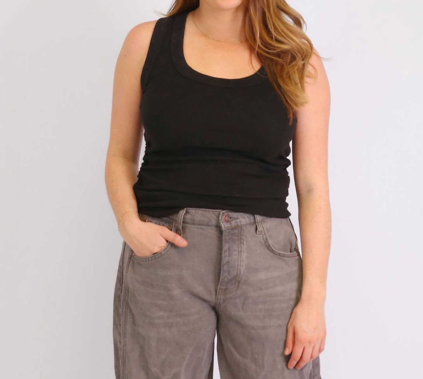 Mila Los Angeles - Ruched Long Tank