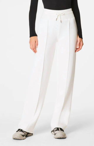 Spanx - AirEssentials Luxe Straight Leg Pant
