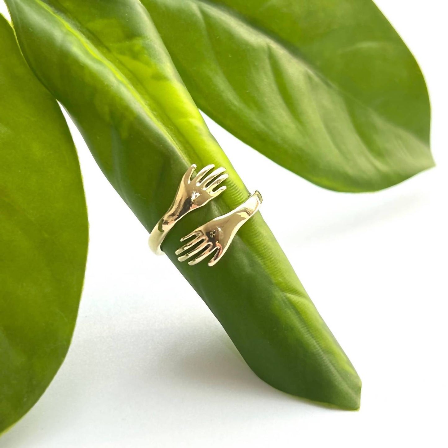 Baizaar - Women's Hugging Hands Ring